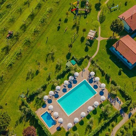 Agriturismo Gli Etruschi Популония Экстерьер фото