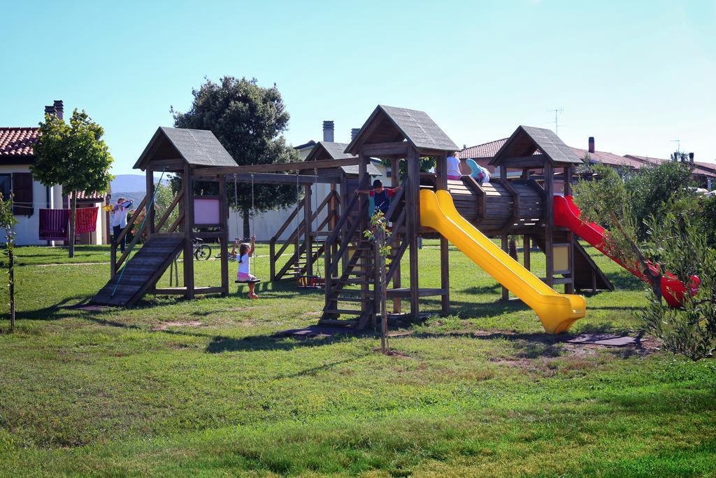 Agriturismo Gli Etruschi Популония Экстерьер фото