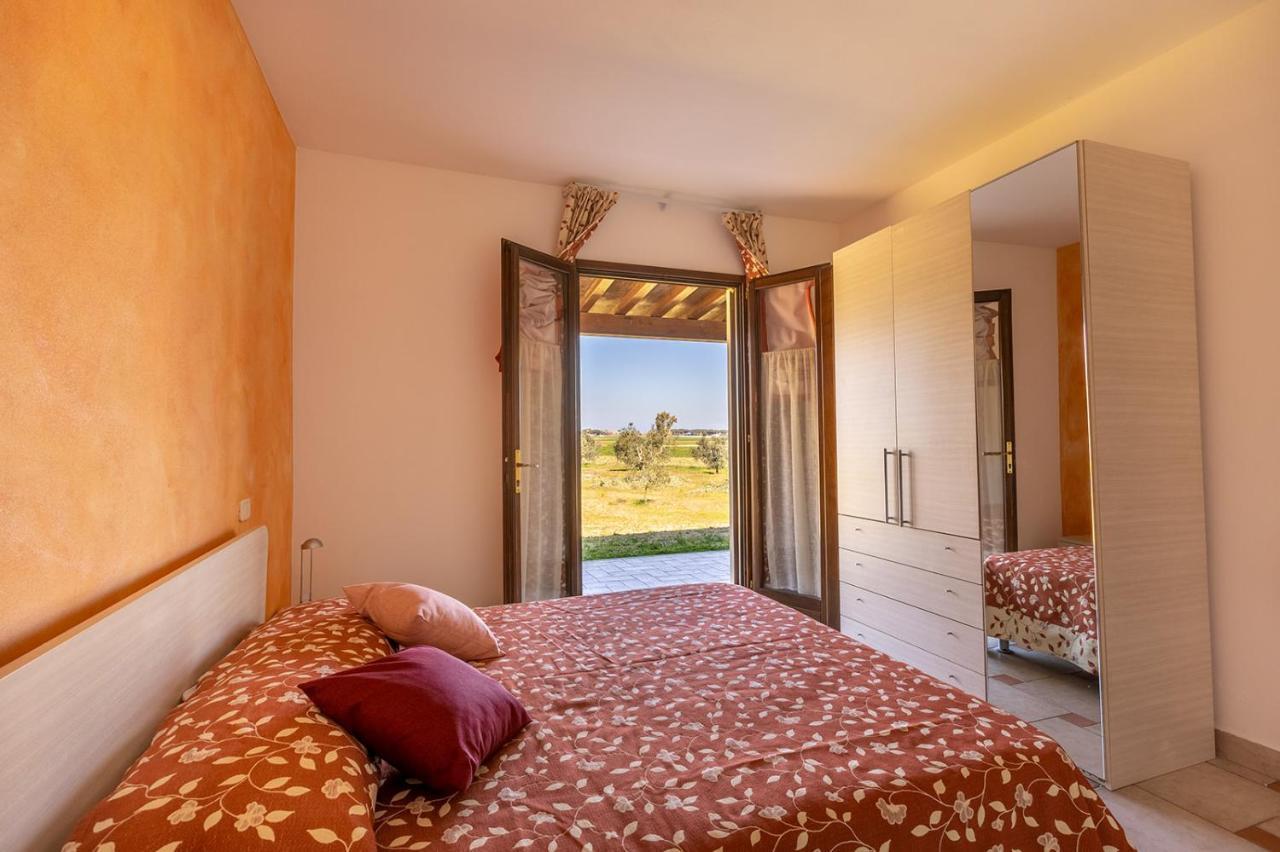 Agriturismo Gli Etruschi Популония Экстерьер фото