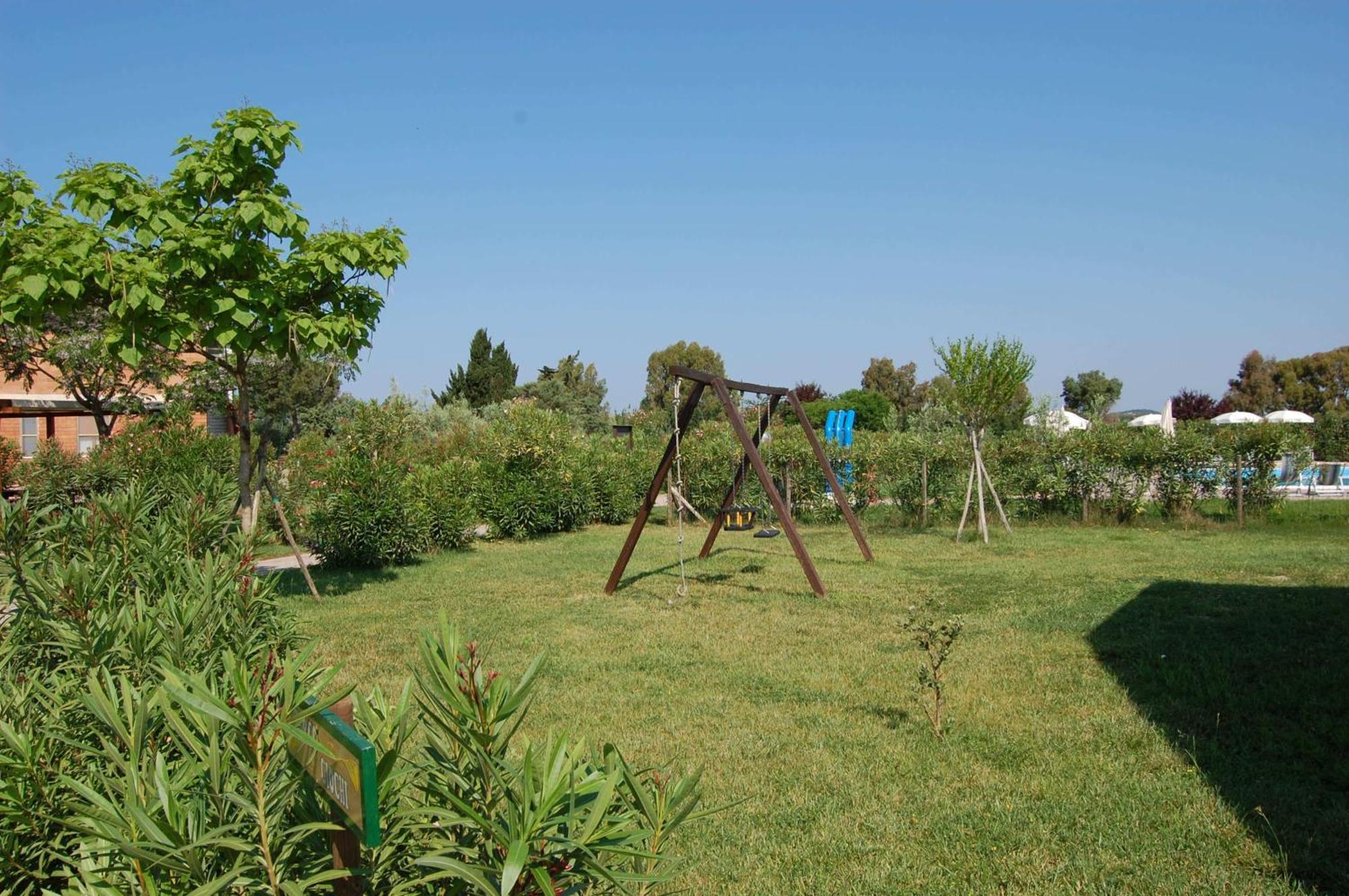 Agriturismo Gli Etruschi Популония Экстерьер фото